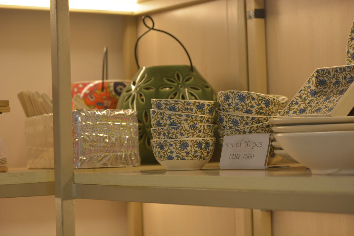 Elegance 24-Piece Ceramic Dinner Set